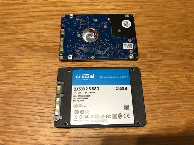 SSDとHDDの裏側
